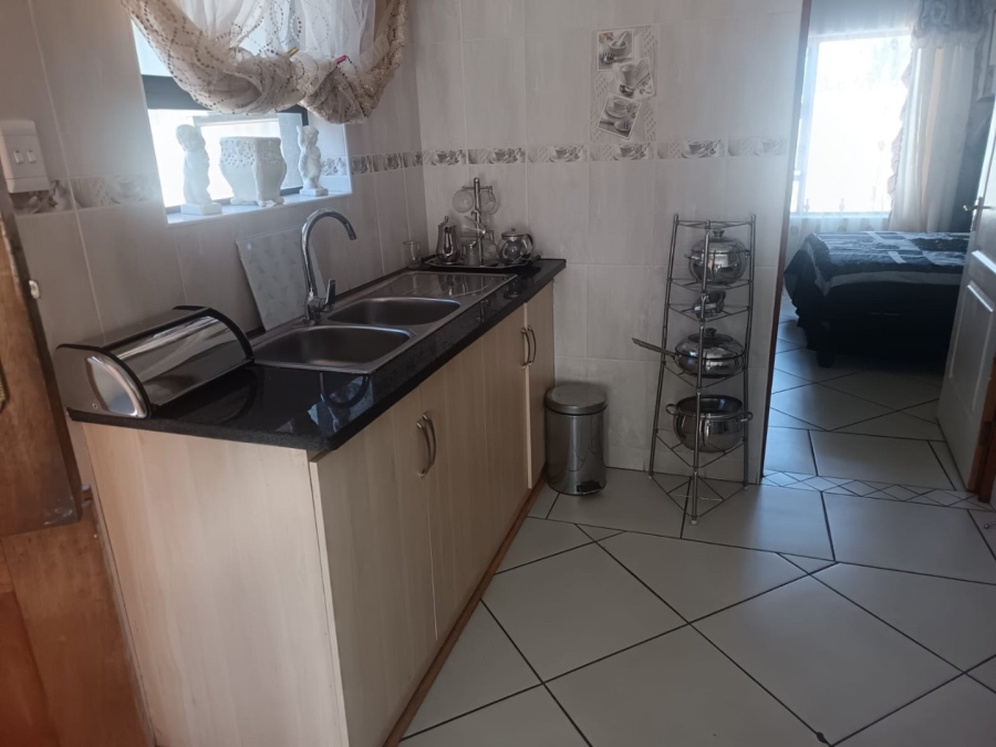 4 Bedroom Property for Sale in Hillcrest Northern Cape